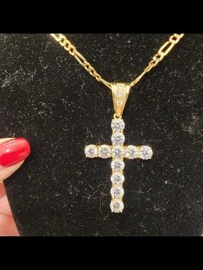 Moissionite Cross Pendant Necklace with Italian 925 Figaro Chain